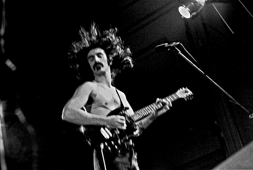 Frank Zappa: o génio de um músico único