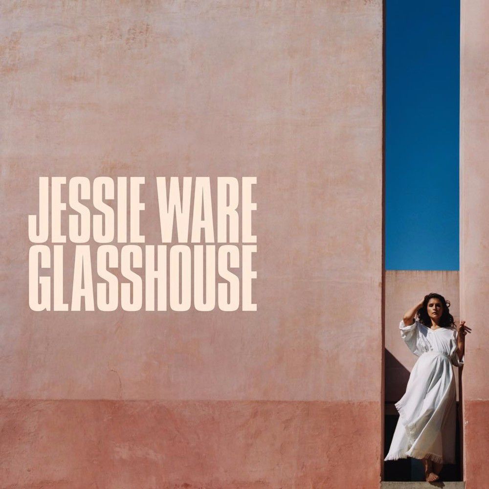 ‘Glasshouse’: o equilíbrio entre sofisticação e sensibilidade de Jessie Ware