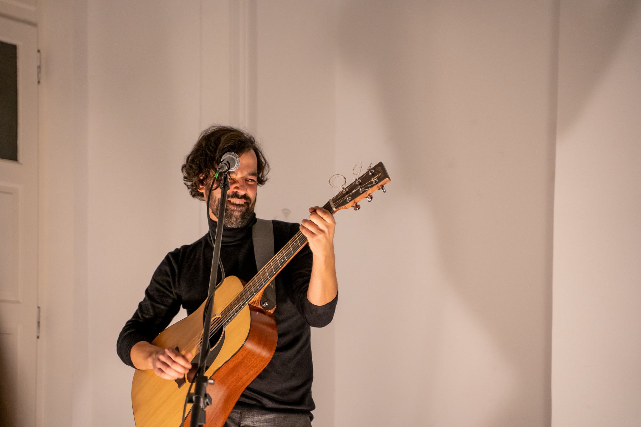 Tiny Soul Concert: Valter Lobo e o seu emocional folk fafense