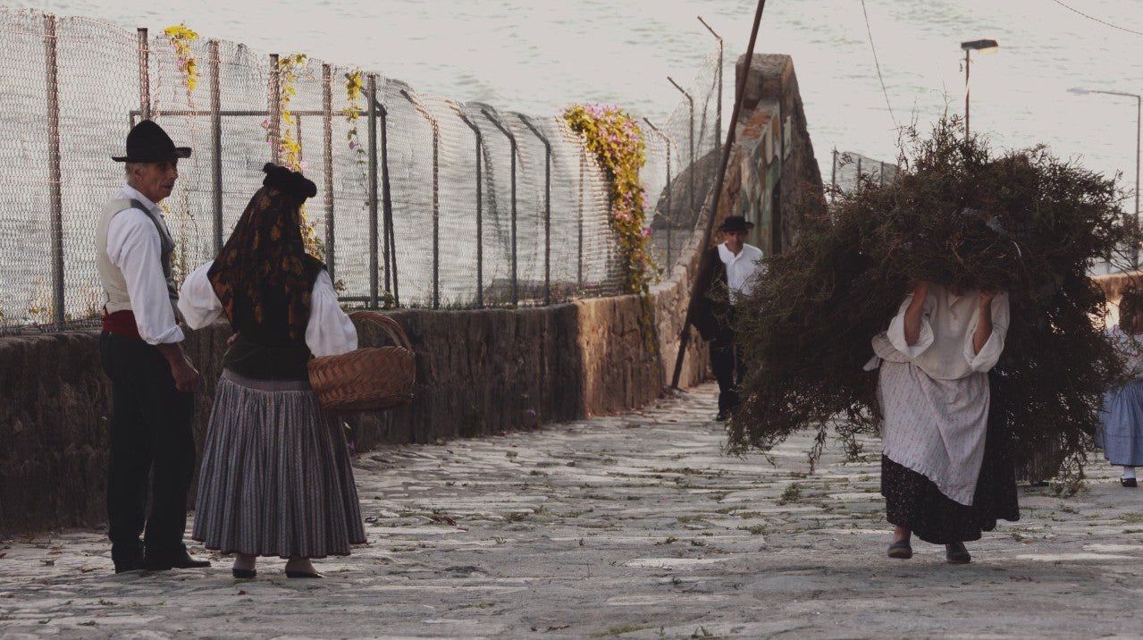 RTP2 exibe documentário sobre as carquejeiras, as escravas do Porto