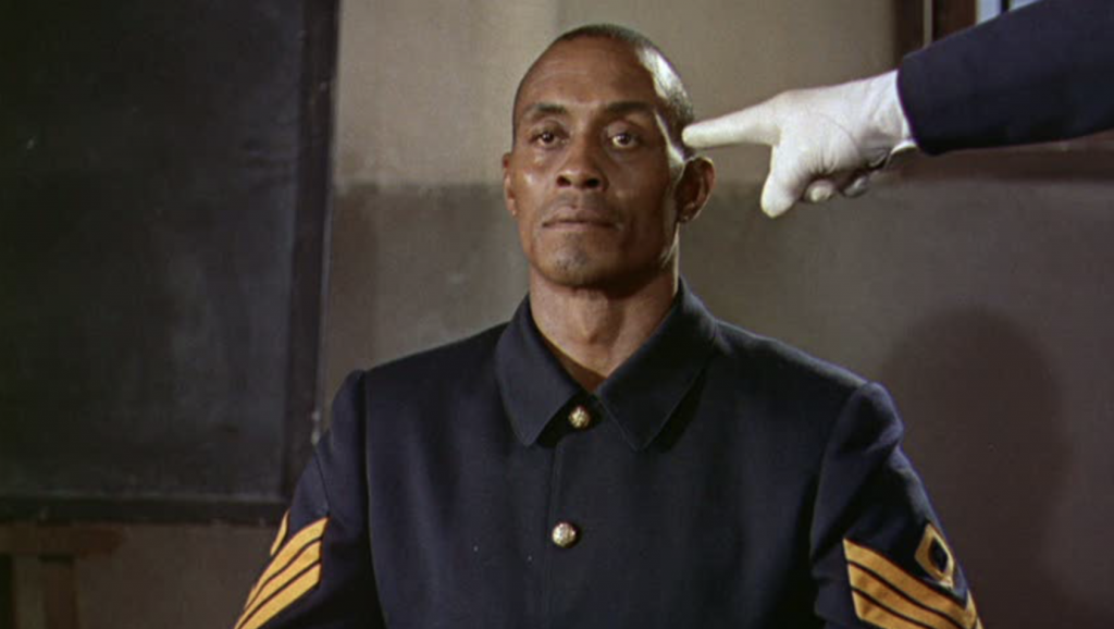 “O Sargento Negro”, de John Ford, não é de 2020, mas é o filme do momento
