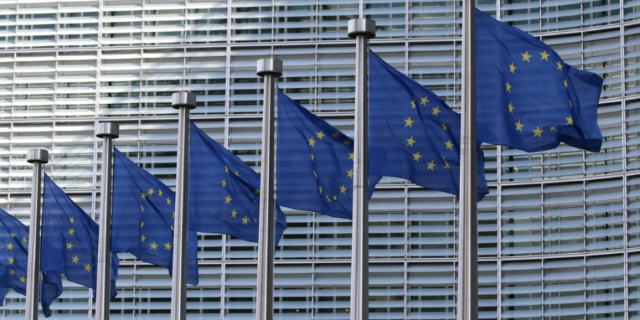 Comissão Europeia propõe “Certificado Verde Digital” para facilitar movimento de cidadãos na UE durante a pandemia da covid-19