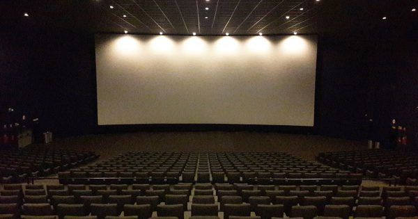 5,4 milhões de pessoas foram aos cinemas portugueses desde janeiro:  receitas de bilheteira ascendem a €32 milhões - Expresso