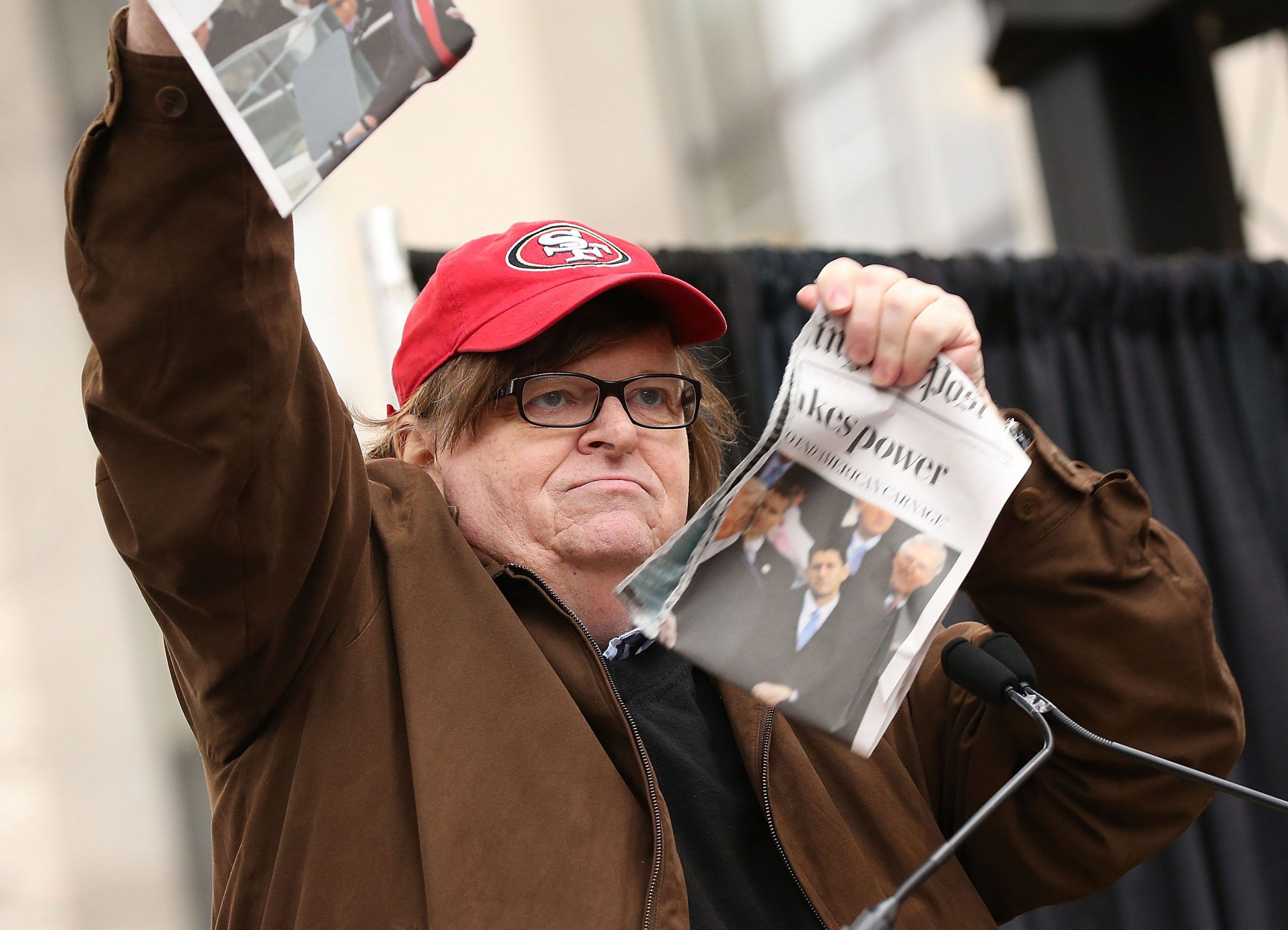 “Fahrenheit 11/9”: Michael Moore mostra a “verdade inconveniente” dos novos “ditadores”