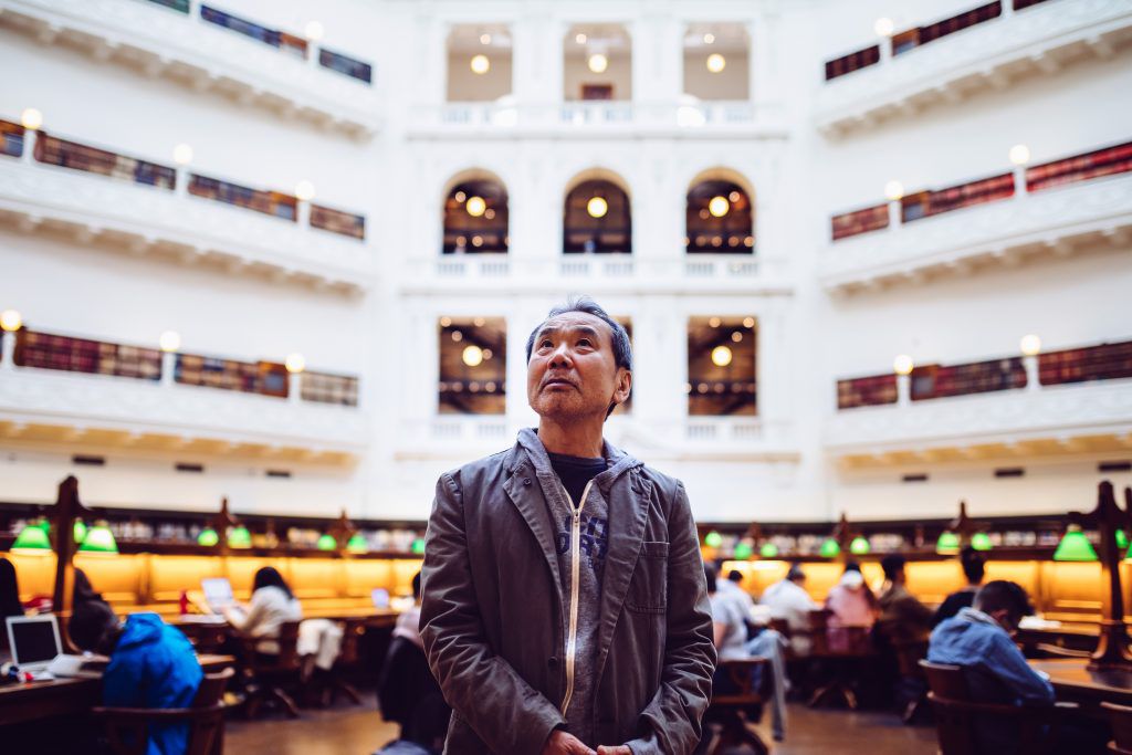 Novo romance de Haruki Murakami, “A Morte do Comendador”, chega às livrarias portuguesas
