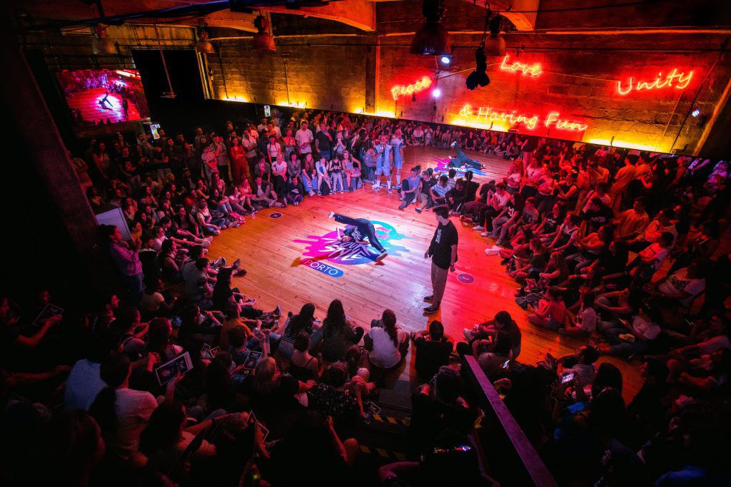 Vitor Fontes é o vencedor da primeira edição de Red Bull Dance Your Style