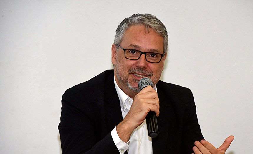 José Roberto de Toledo: “Vamos caminhar para um segundo turno com os dois candidatos com maior taxa de rejeição”