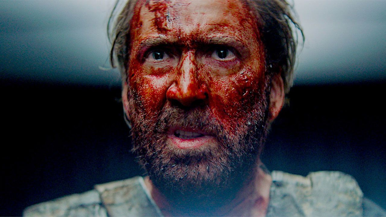‘Mandy’: Nicolas Cage passado dos carretos num registo de terror retro
