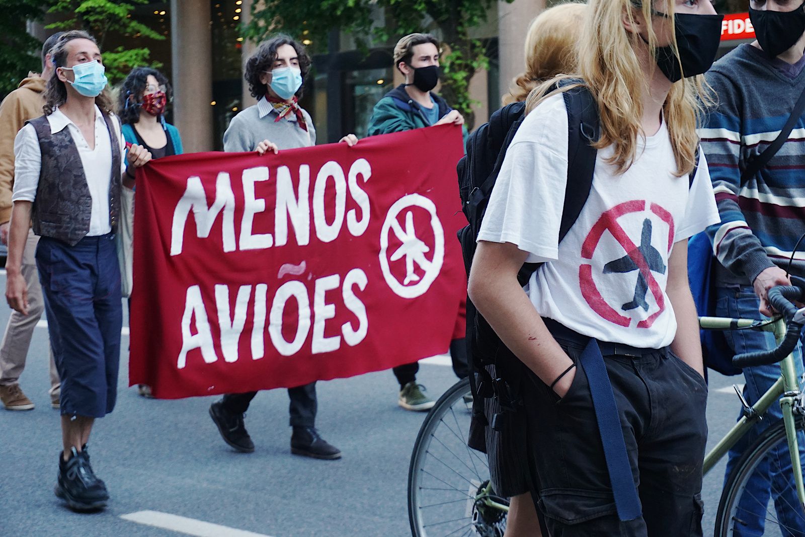 Ativistas manifestam-se em Lisboa por sistema de transportes justo e definem reivindicações