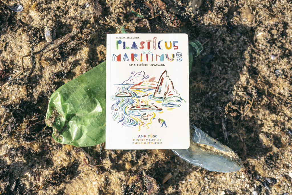 “Plasticus Maritimus”: desafia miúdos e graúdos para um problema que está longe de ser biodegradável