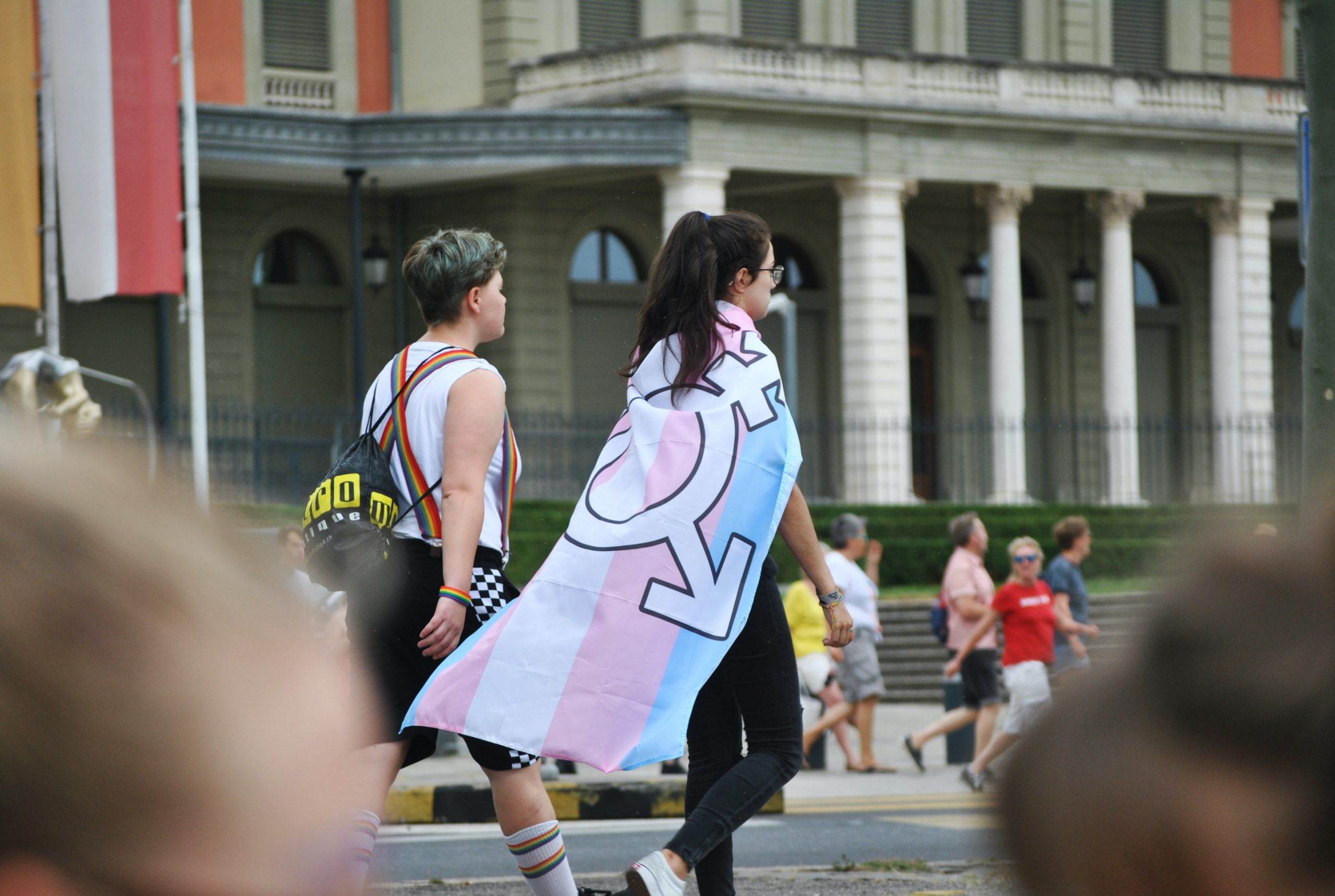 Reportagem. Ser pessoa trans não binária em Portugal