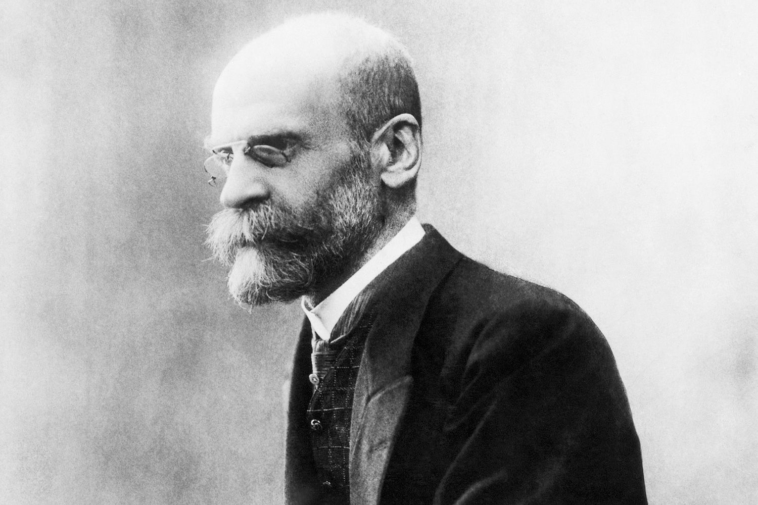 Émile Durkheim, o legitimador da sociologia
