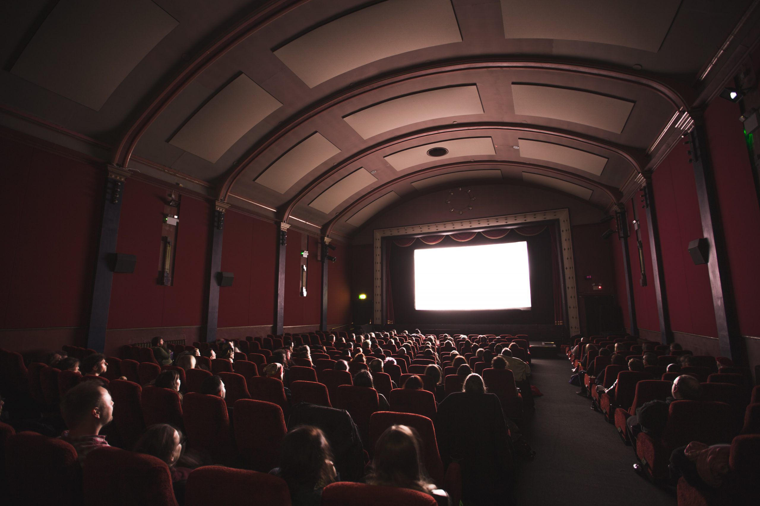 “Viva outro filme. Vá ao cinema”: sector da distribuição e exibição leva antestreias a 50 salas nacionais