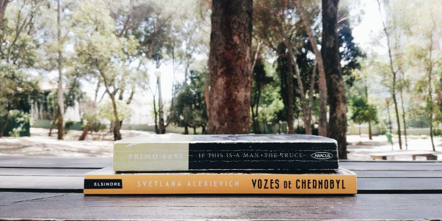 “Se isto é um homem” e “Vozes de Chernobyl”: dois livros do século XX que nos ajudam a entender o presente e a preparar o futuro