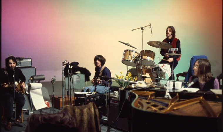 Peter Jackson vai realizar documentário sobre os Beatles