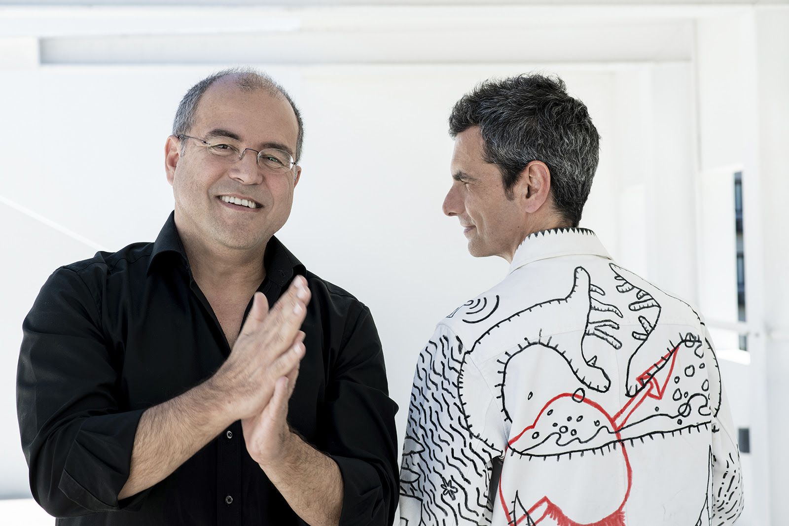 Nuno Artur Silva e António Jorge Gonçalves apresentam “Onde é que eu ia?”, espectáculo de (quase) stand comedy