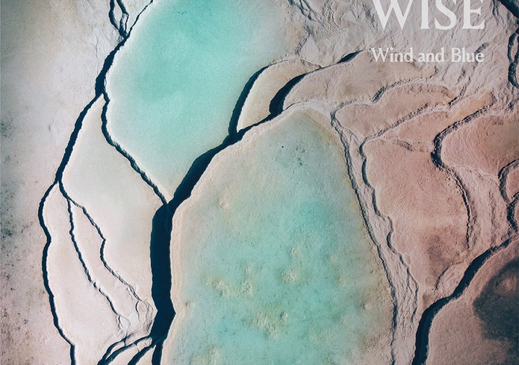 O contemplativo <i>Wind and Blue</i>, novo álbum de Omie Wise