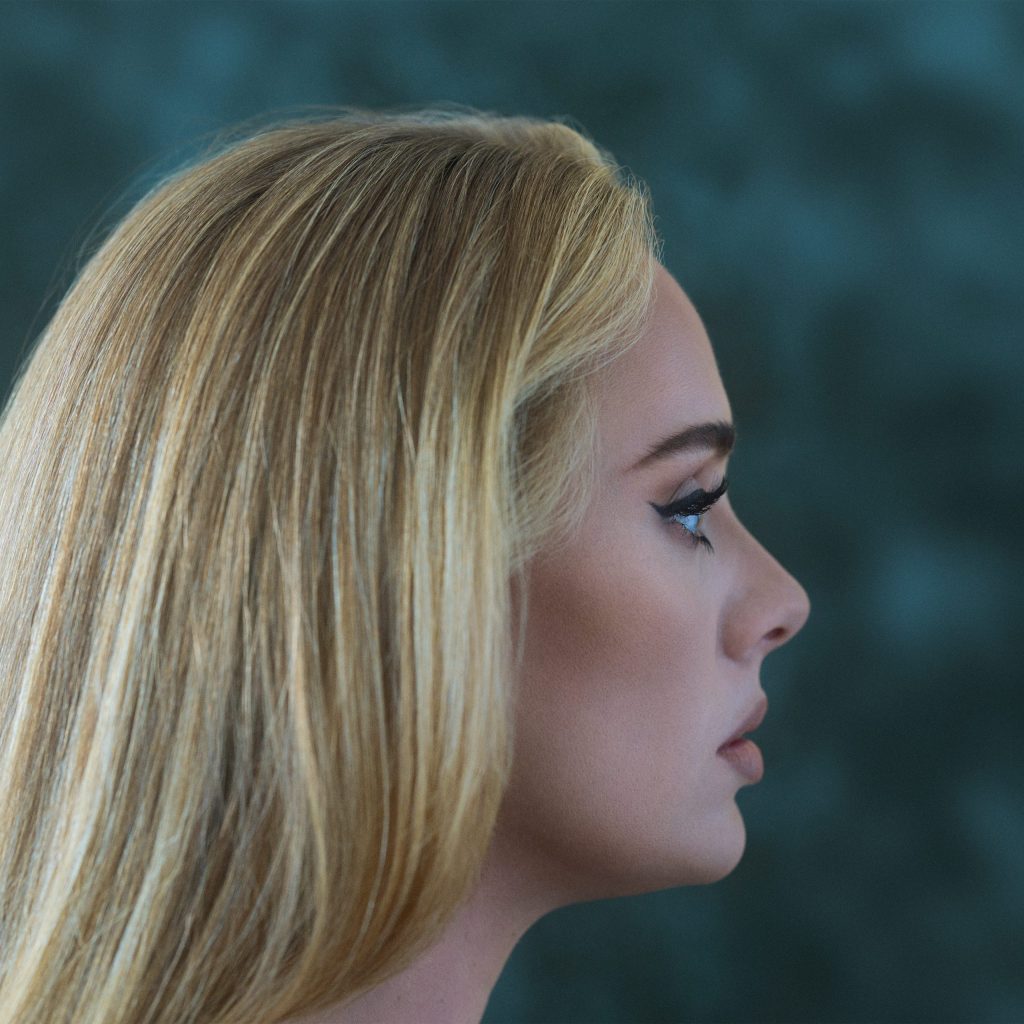 Já se pode ouvir “30”, novo disco de Adele