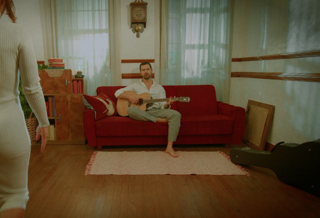 Nuno Lanhoso revela hoje o seu segundo single “Caso Apareças Por Aqui”