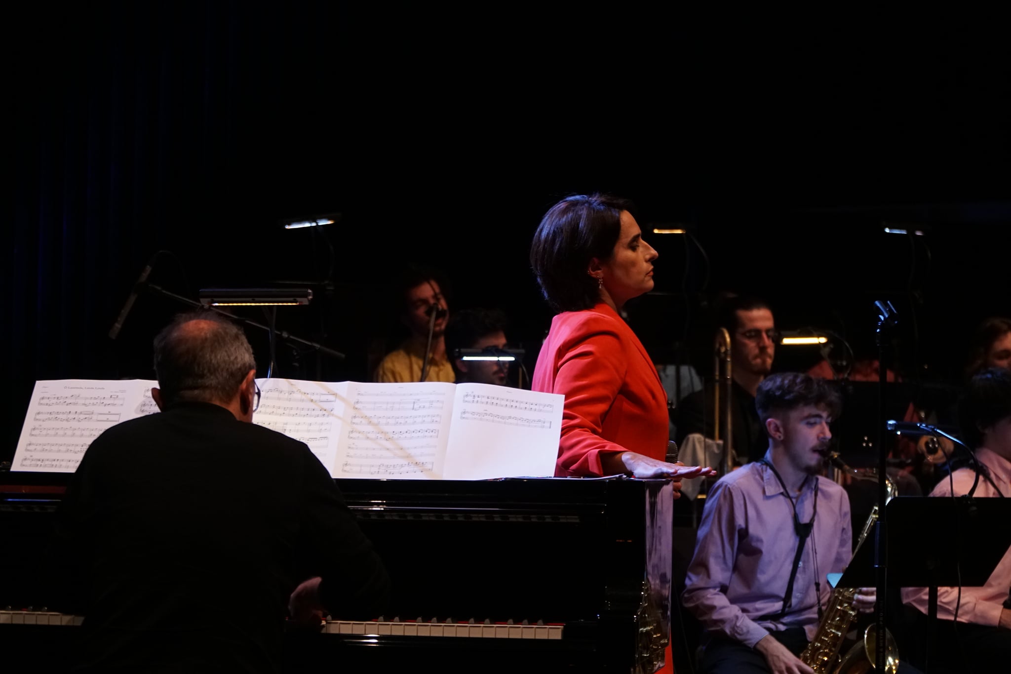 Orquestra de Jazz de Espinho atua com Cristina Branco e Mário Laginha este sábado em Ílhavo