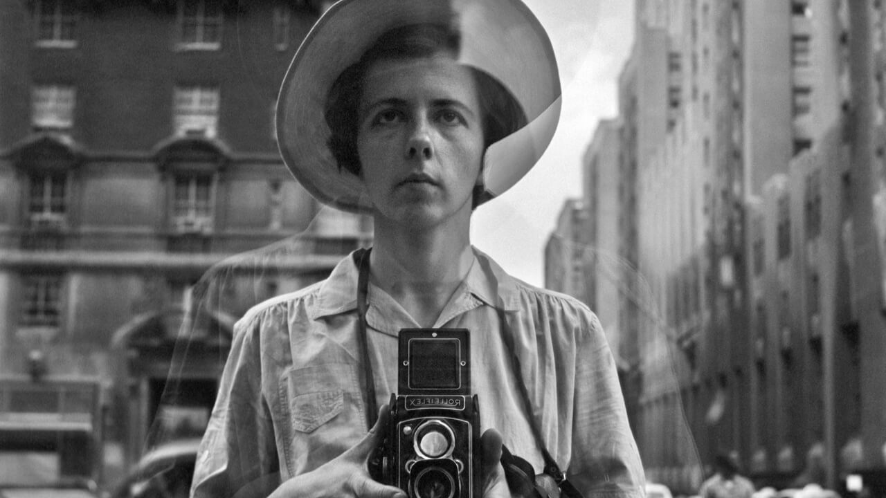 RTP2 exibe documentário sobre a fotógrafa Vivian Maier