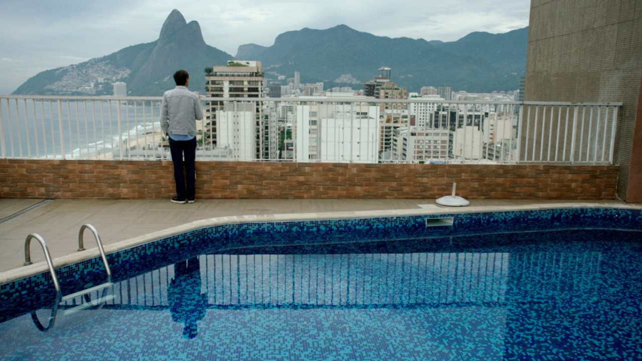 RTP2 exibe filme sobre João Gilberto, lendário fundador da Bossa Nova, e o escritor Marc Fischer