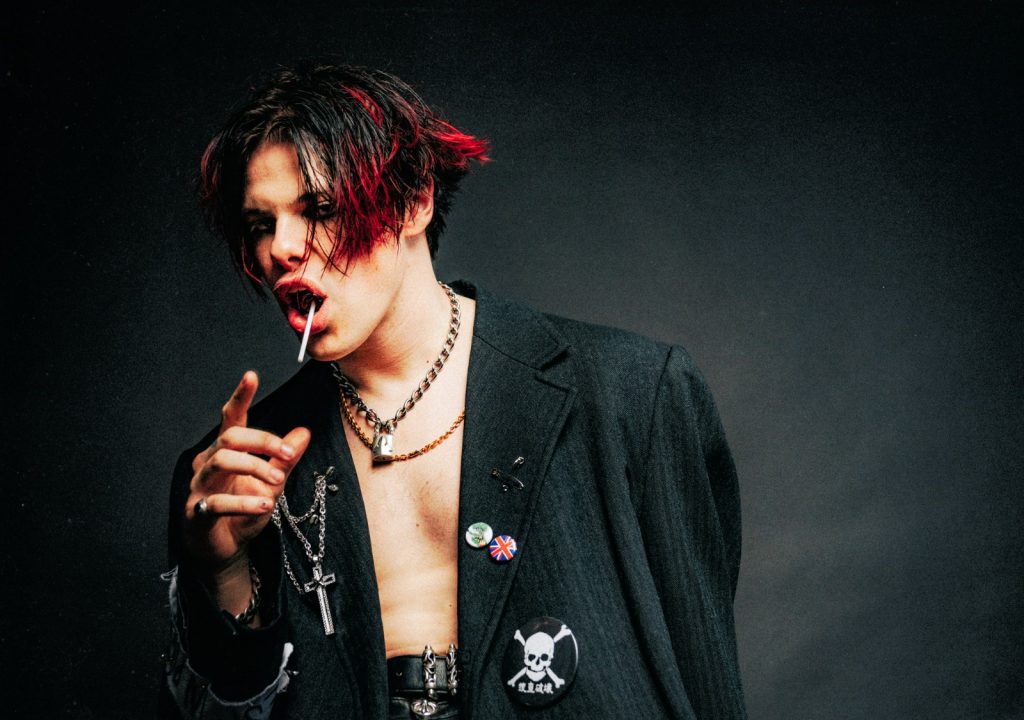 Yungblud lança o seu terceiro álbum de estúdio