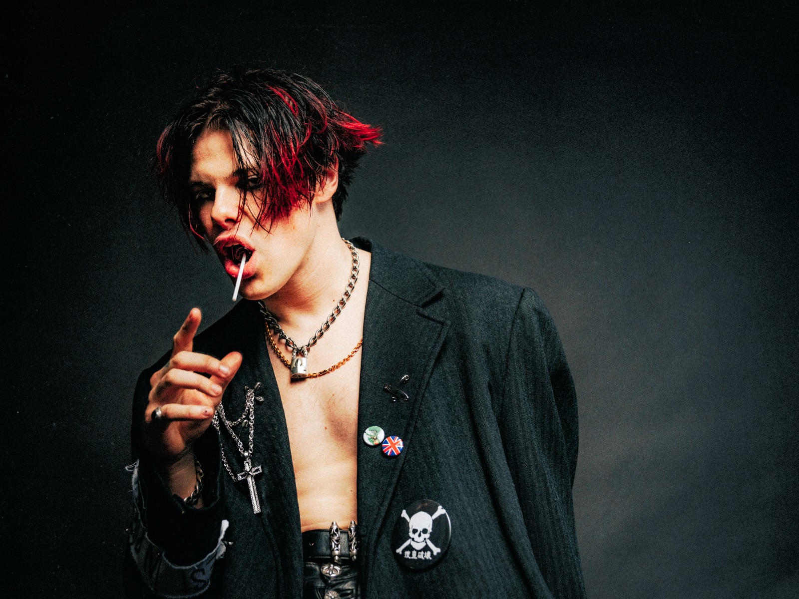 Yungblud lança o seu terceiro álbum de estúdio