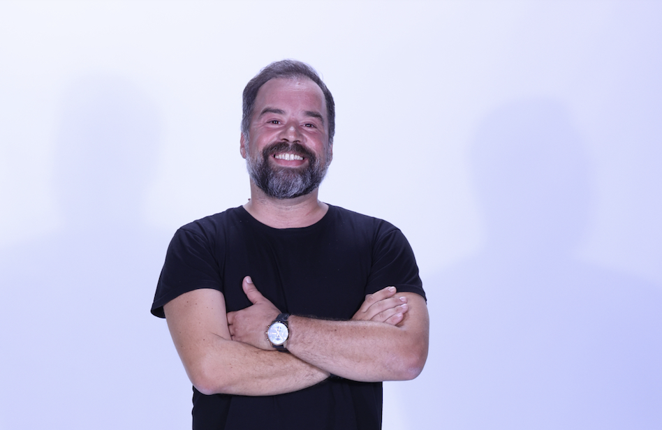 Luís Filipe Borges promove concurso de Talentos para inclusão de jovens com psoríase