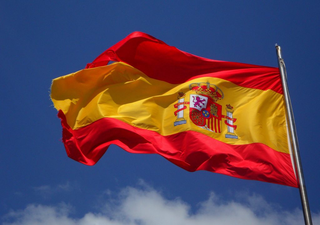 Espanha vai subir salário mínimo em 8%, para 1.080 euros