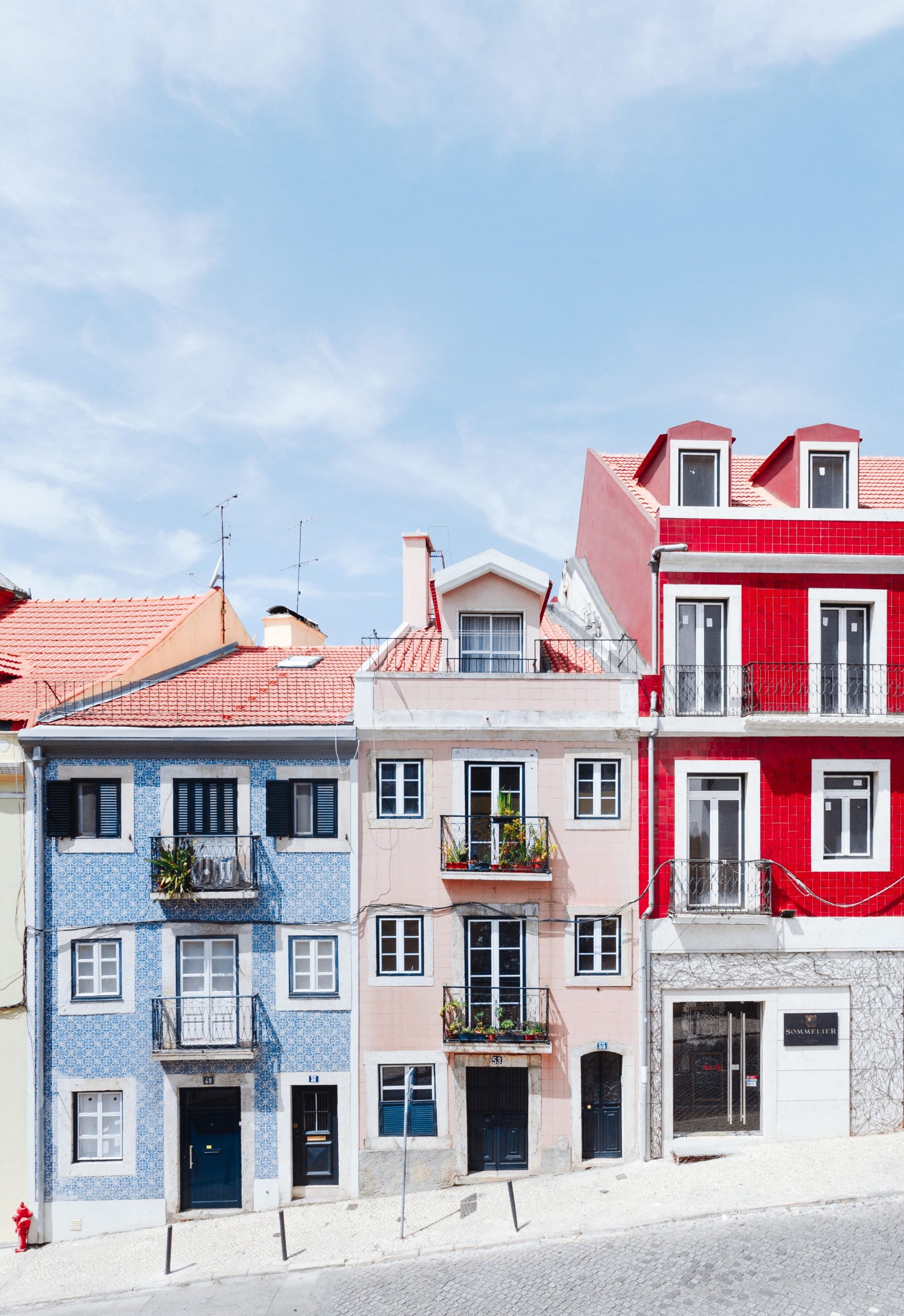 Manifestações pelo direito à habitação marcadas para Aveiro, Braga, Coimbra, Lisboa, Porto e Viseu no dia 01 de Abril