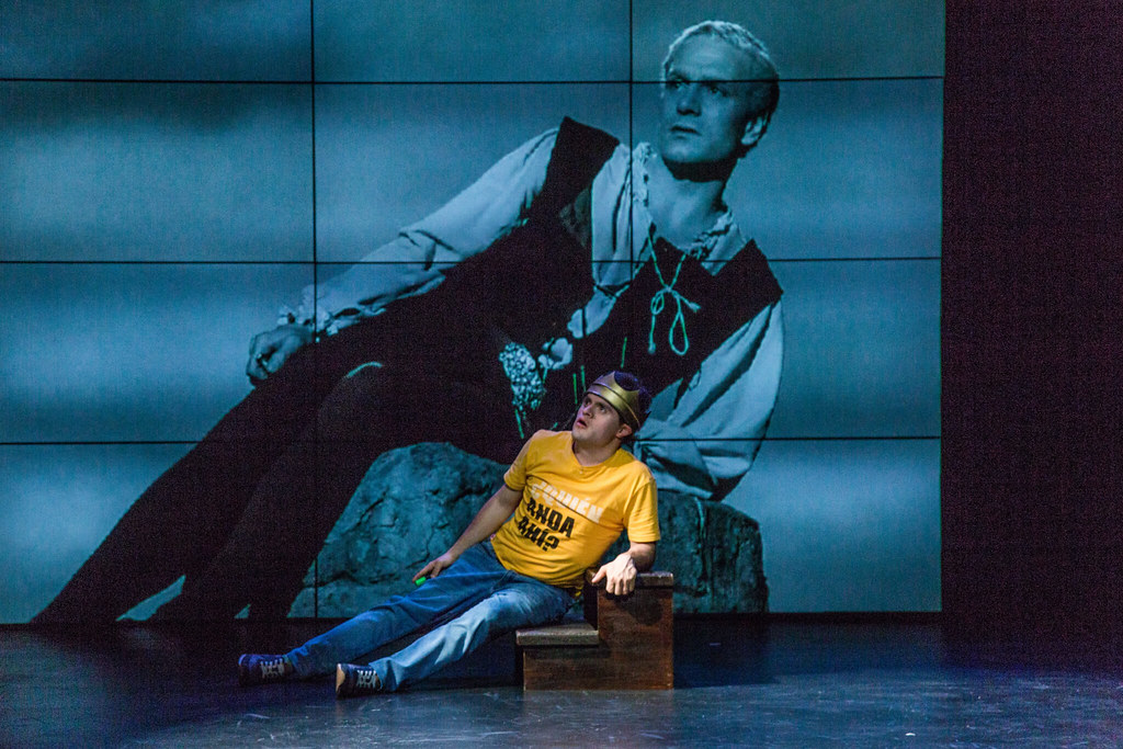FITEI apresenta “Cosmos”, “Hamlet” e “Moria” no Teatro Nacional São João