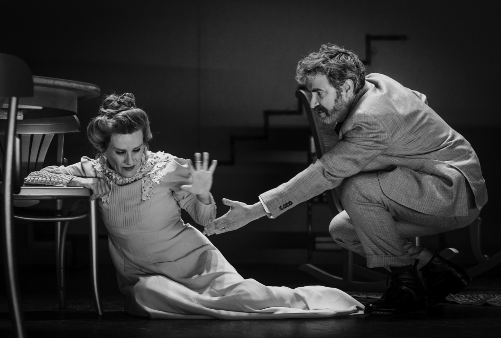 Teatro Nacional São João estreia “Longa Jornada Para a Noite”, de Eugene O’Neill, com encenação de Ricardo Pais