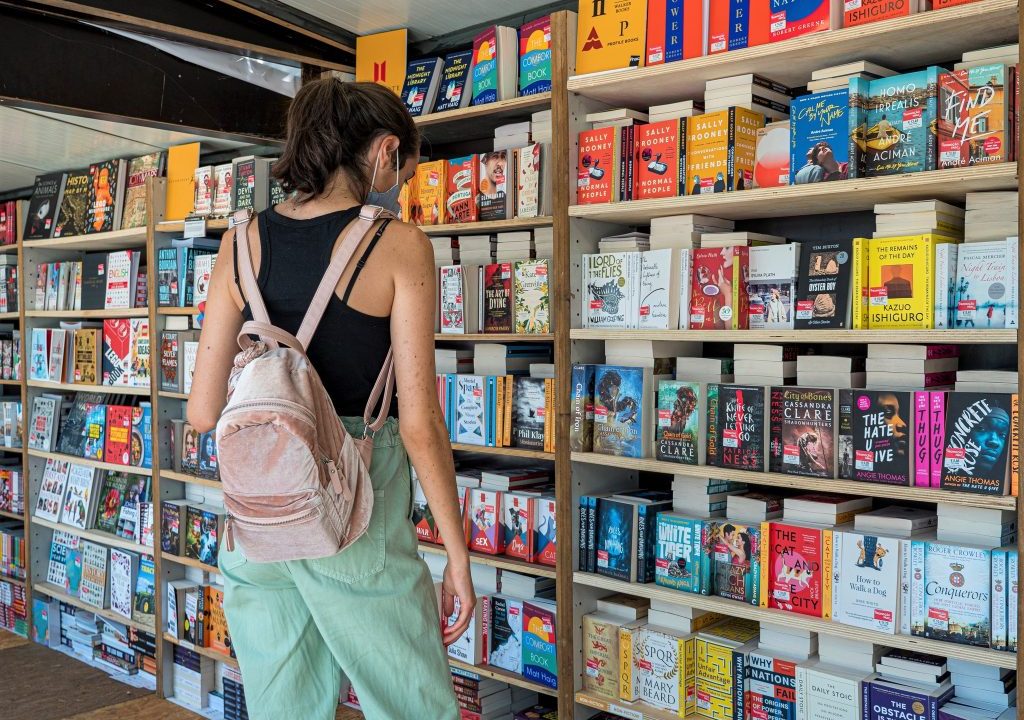 Feira do Livro de Lisboa com menos visitantes e “mais gente a comprar livros”