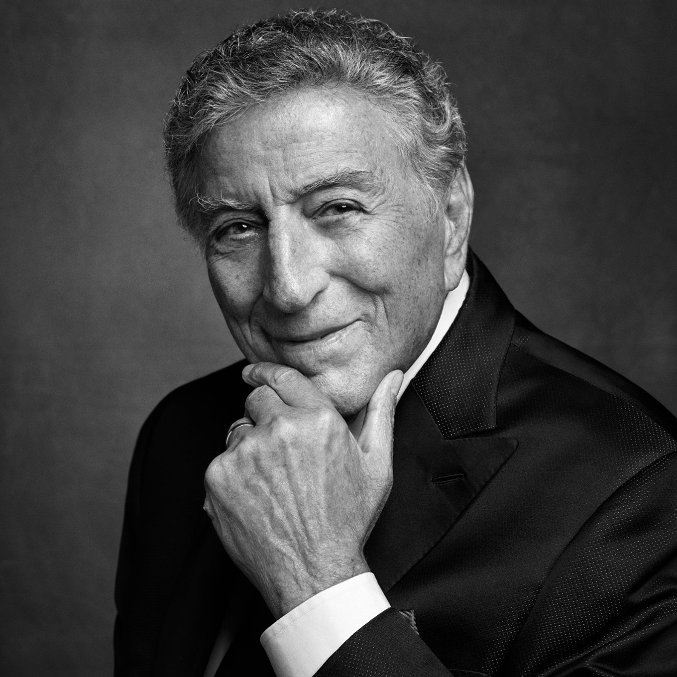 Morreu o cantor norte-americano Tony Bennett