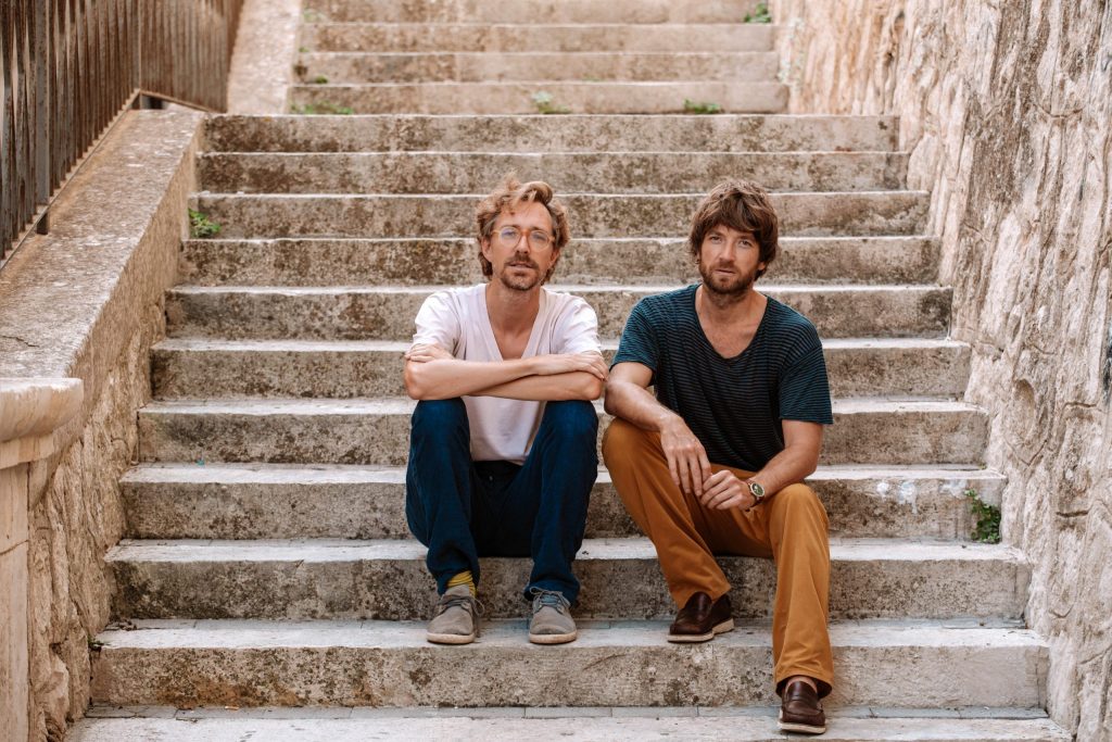 Kings of Convenience e Golden Slumbers actuam esta quarta-feira, dia 19, no Cool Jazz