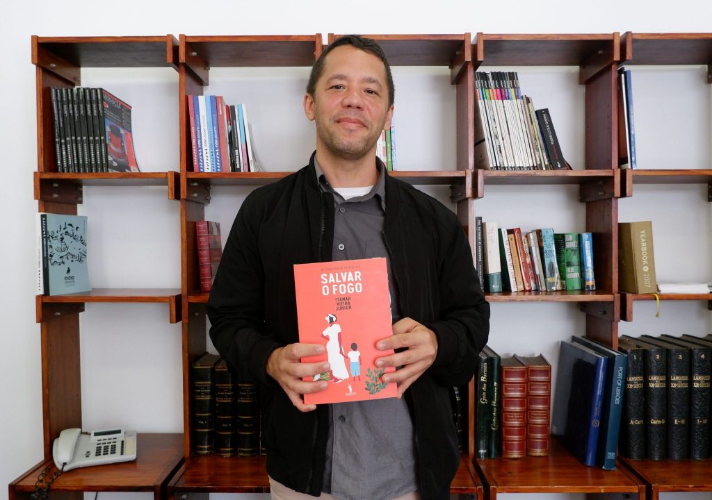 Entrevista. Itamar Vieira Junior: “A melhor coisa que podemos fazer pela Literatura é aproximá-la da vida”