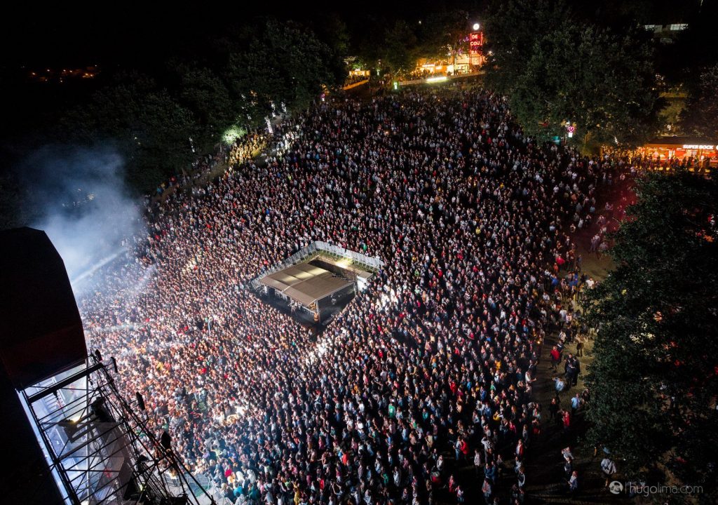 Festival de Paredes de Coura faz 30 anos com “ar jovem” no cartaz e no público