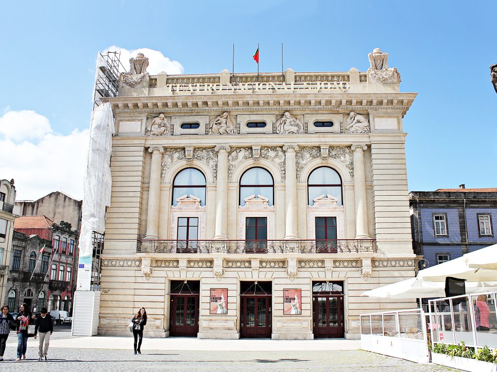 Teatro S. João abre temporada com sete estreias e programa especial para 25 de Abril