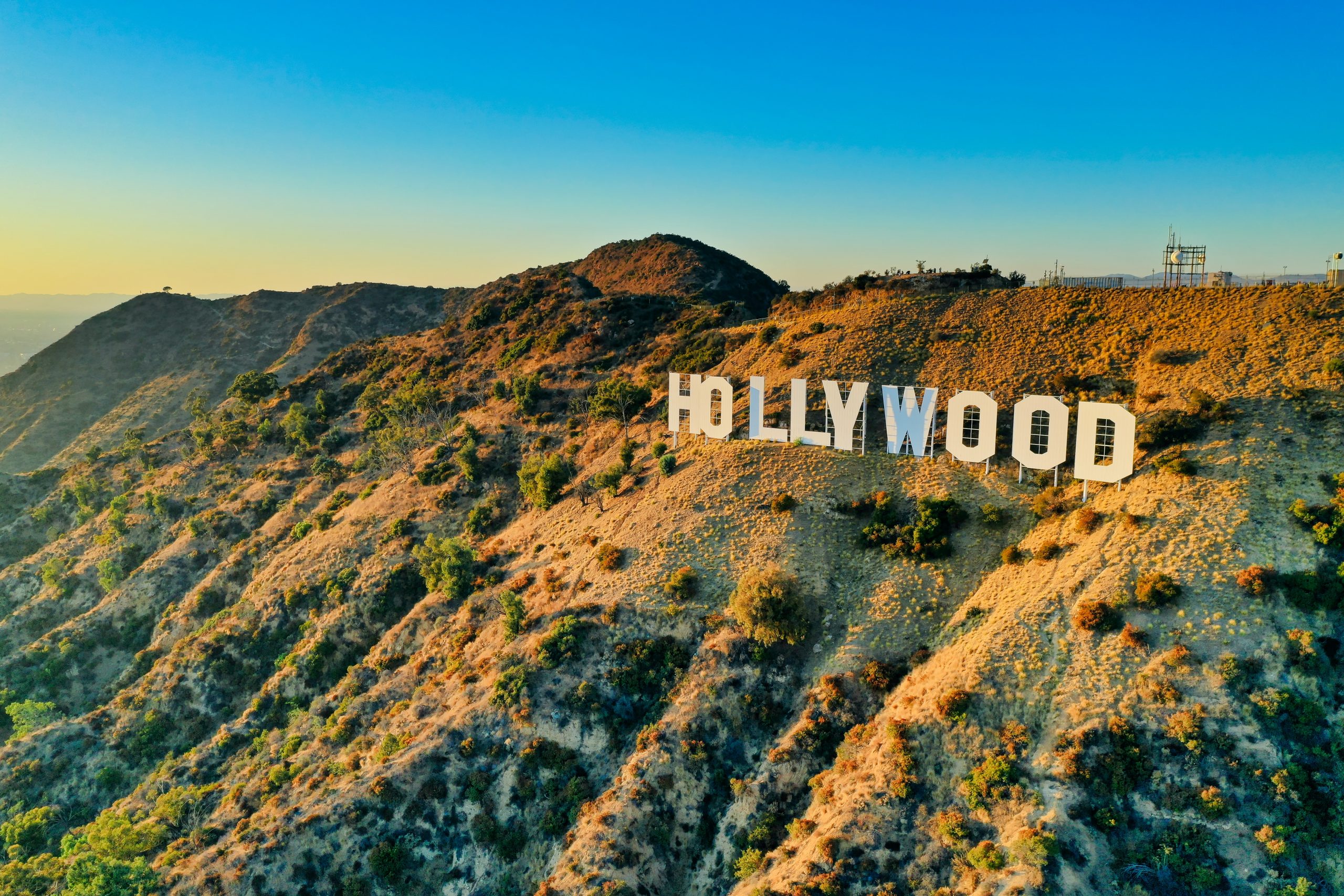 Greve em Hollywood está a custar milhões mas atores e escritores recusam-se a ceder