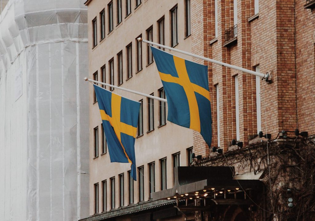 Suécia limita benefícios sociais para imigrantes de países não europeus