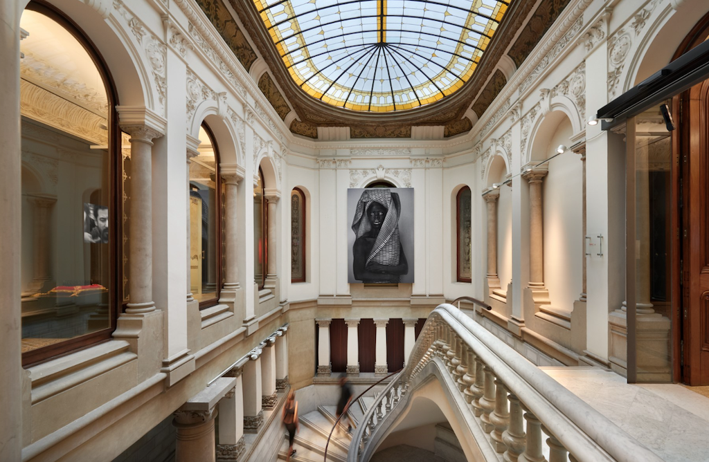 Museu da Arte Proibida abre em Barcelona com obras censuradas de Banksy, Goya, Picasso e Andy Warhol