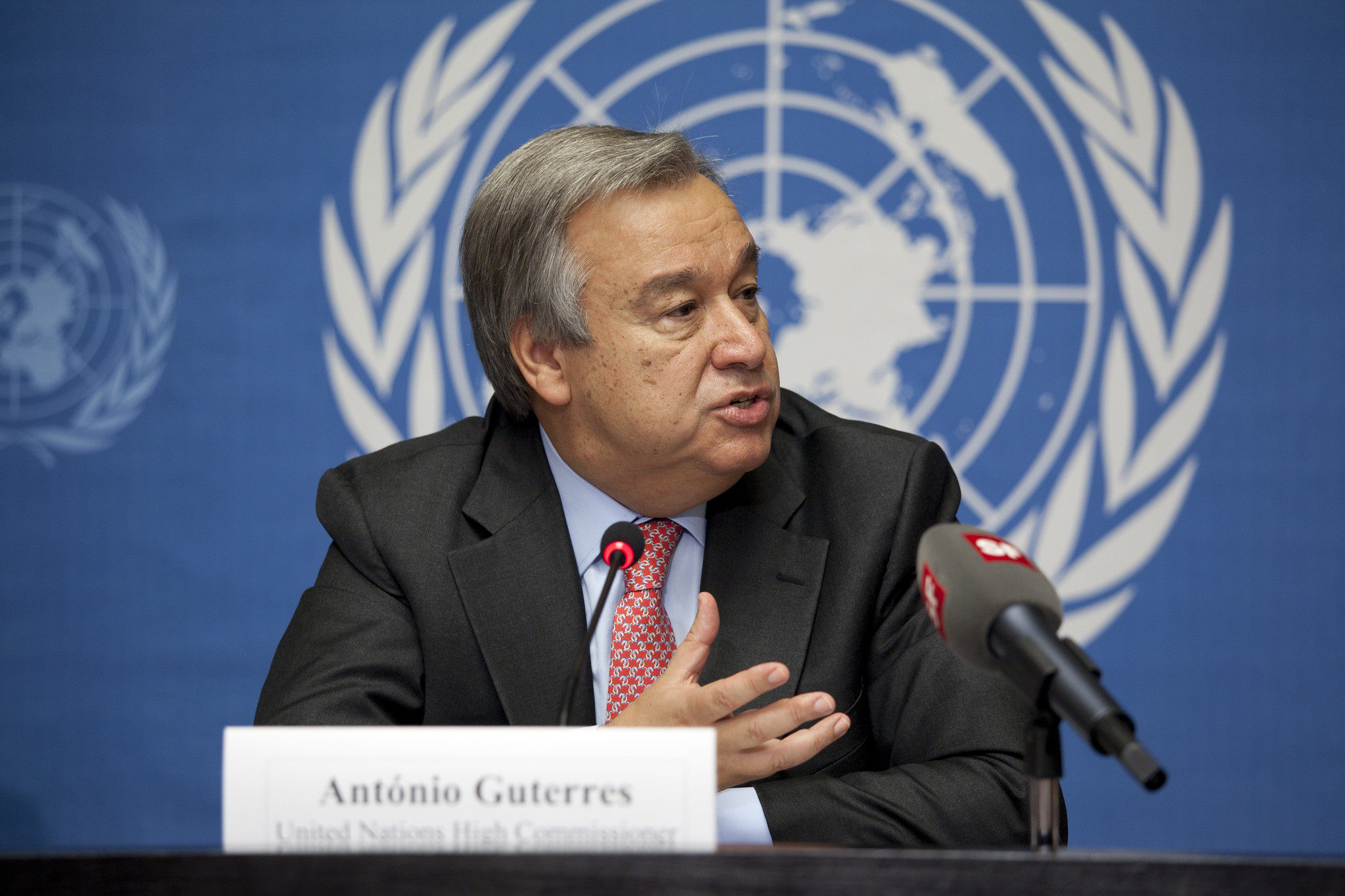 Espanha condecora Guterres por defesa de Direitos Humanos dos palestinianos
