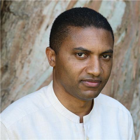 Poeta cabo-verdiano José Luiz Tavares sugere alteração ao protocolo do Prémio Camões