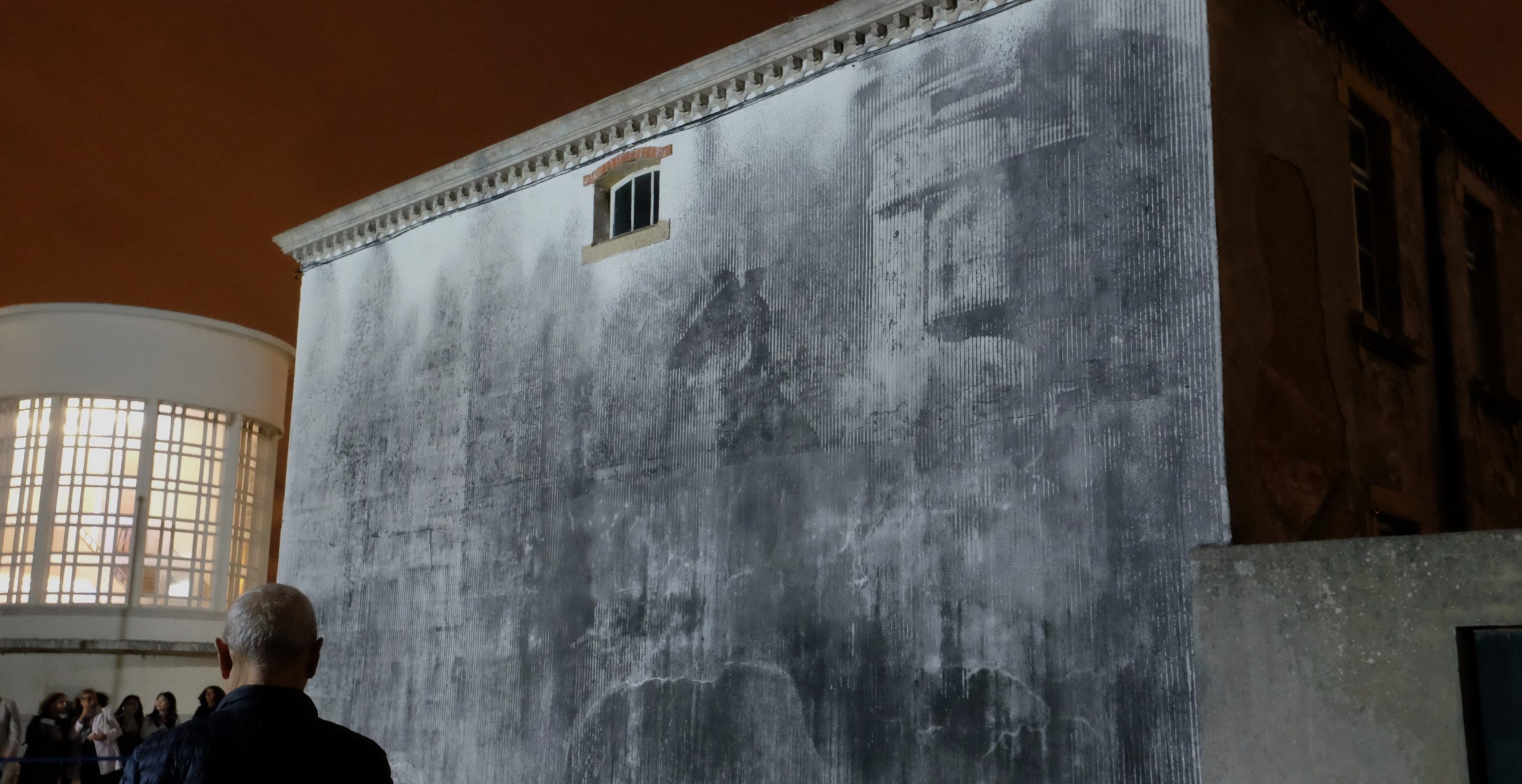 O Cais da Europa assinala os 136 anos do Porto de Lisboa com livro de Ferreira Fernandes e mural de Vhils