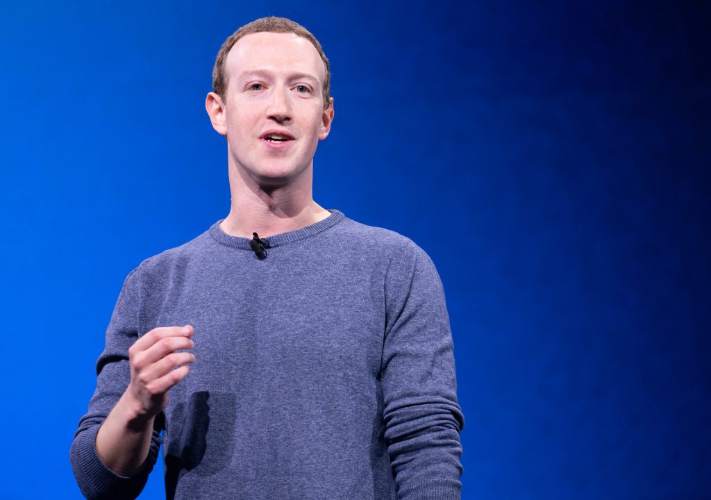 Mark Zuckerberg pede desculpas no Senado americano em discussão sobre exploração infantil