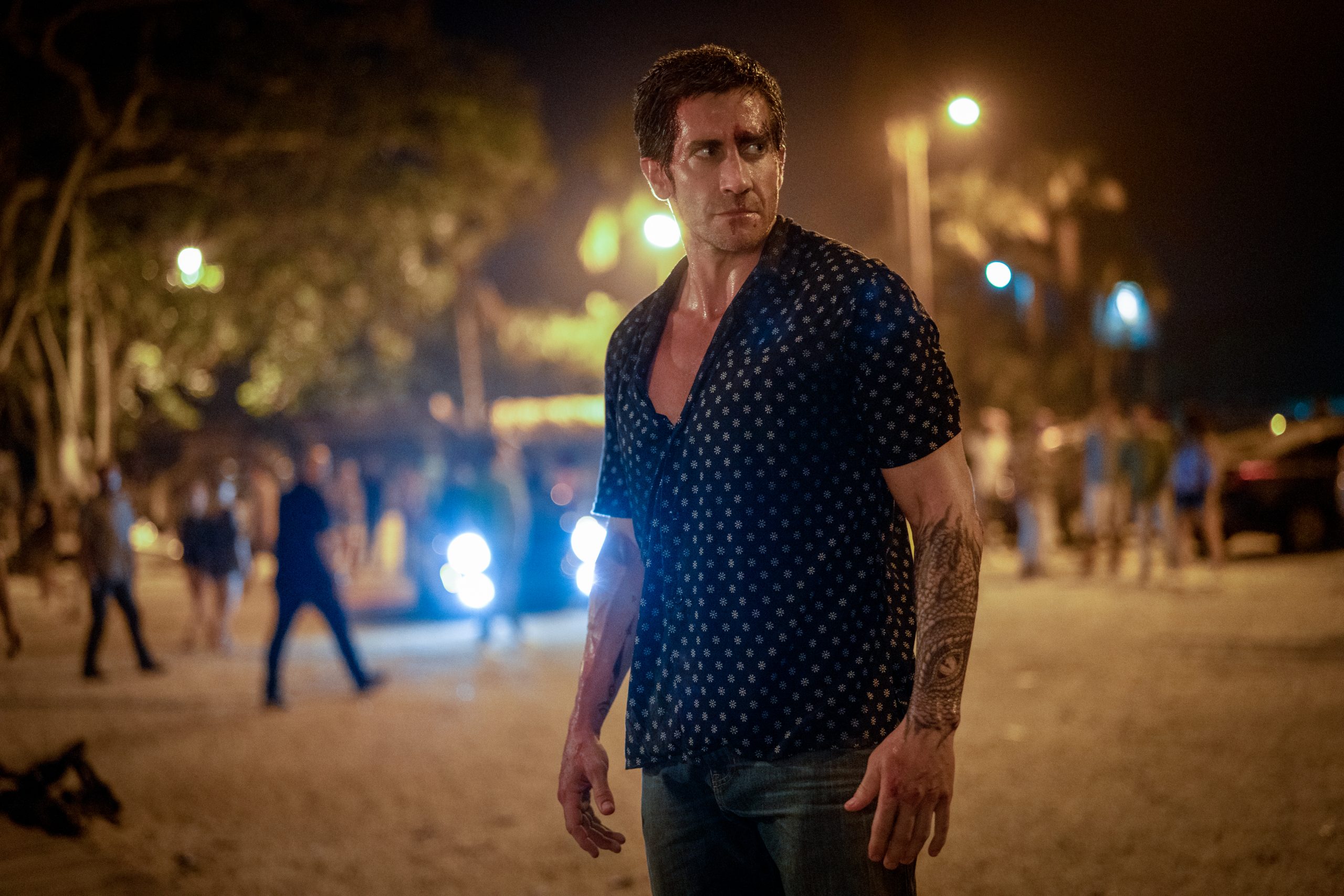 Prime Video revela trailer de “Road House”, filme junta Jake Gyllenhaal, Daniela Melchior e Joaquim de Almeida