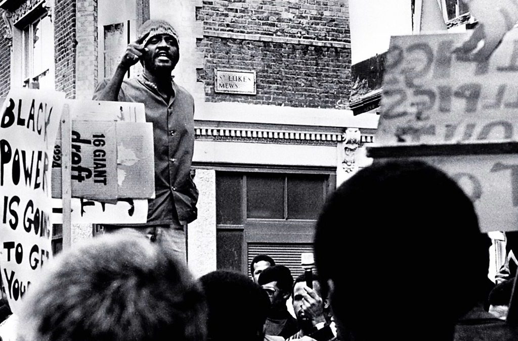 RTP2 exibe documentário sobre o movimento Black Power Britânico, que desafiou a opressão policial e o preconceito político