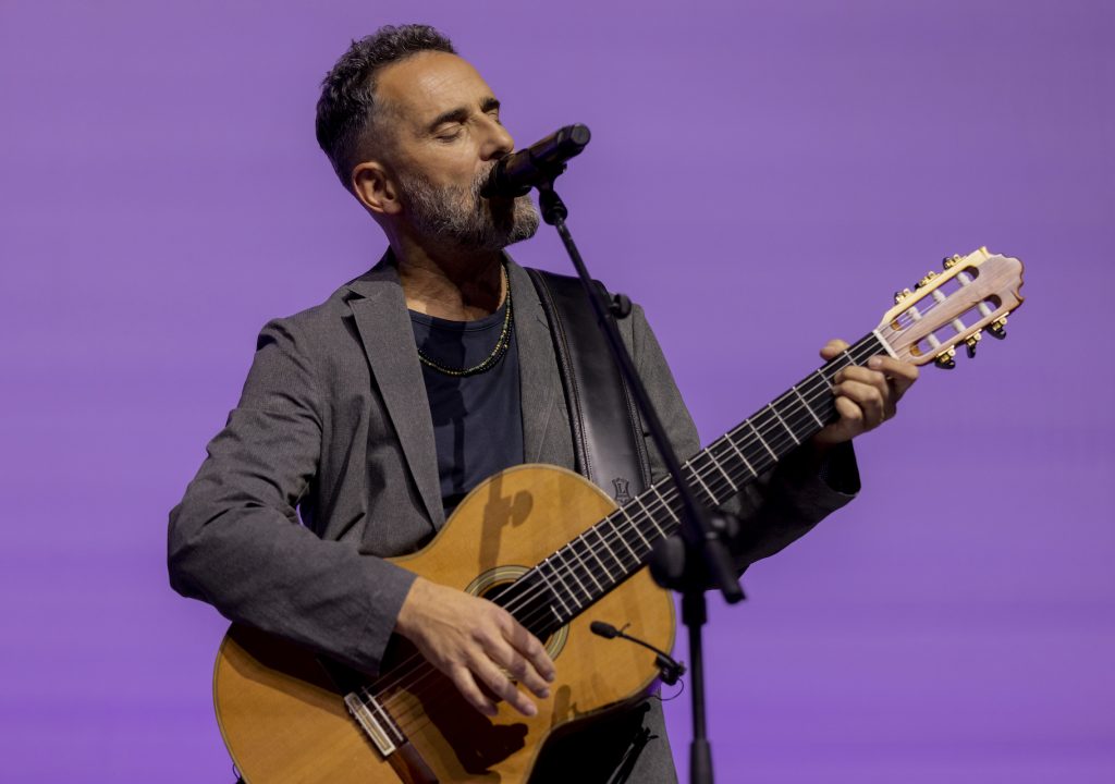 Músico e compositor uruguaio Jorge Drexler regressa a Portugal em novembro para concertos no Porto e em Lisboa