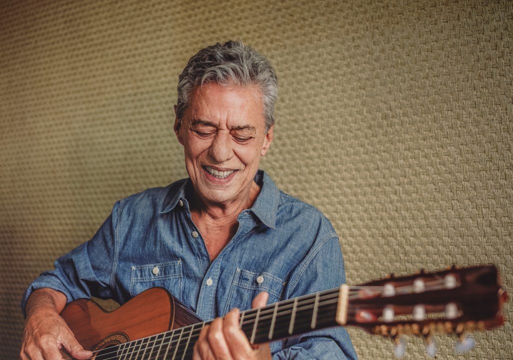 Novo romance de Chico Buarque, “Bambino a Roma”, é editado em Portugal em setembro